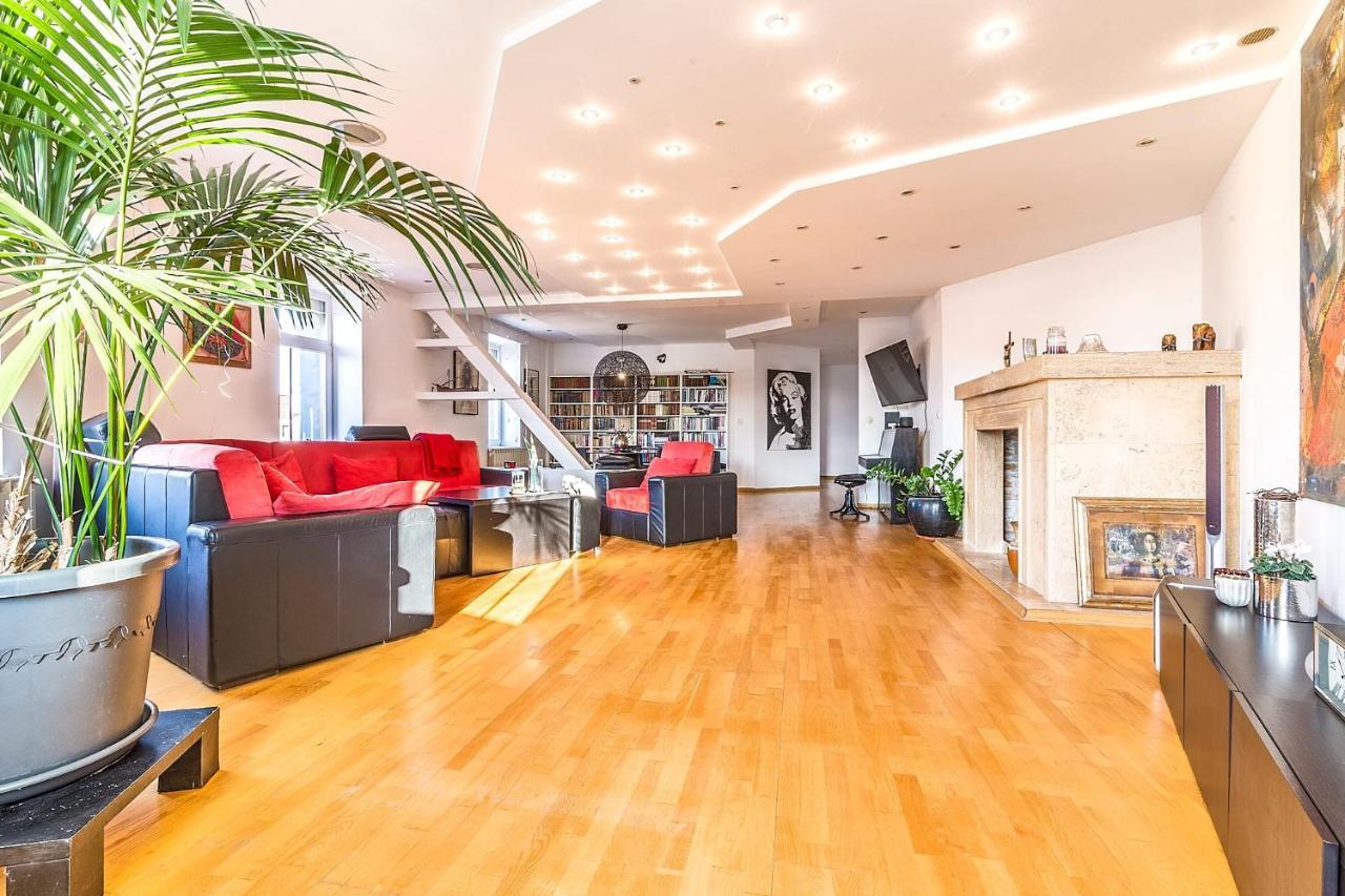 Modern City-Centre Penthouse With Spectacular Views / 135Sqm Zagreb Exterior photo